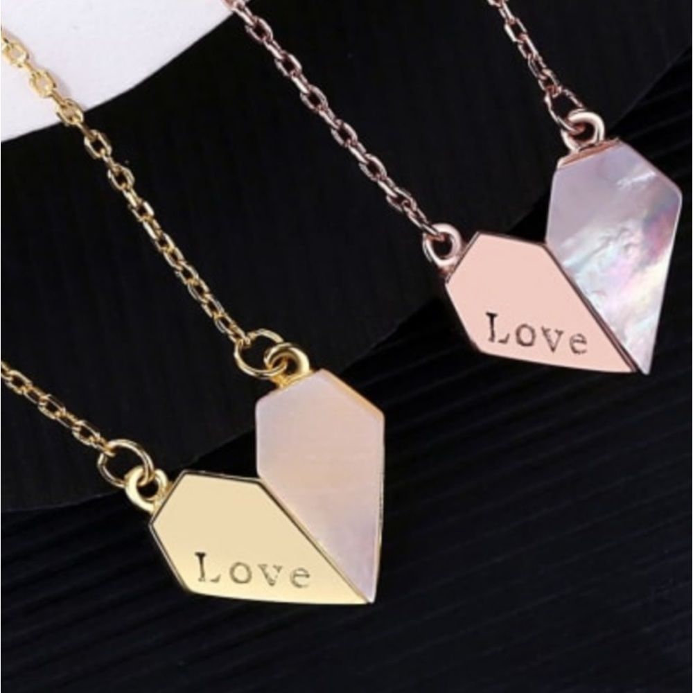 𝅺Shell Heart Love Necklace